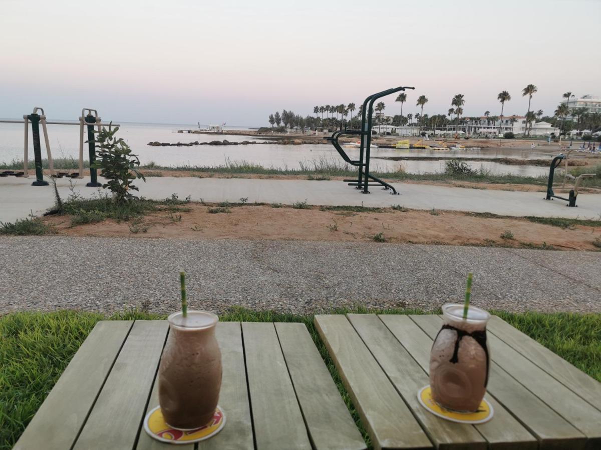 Sea View Apartment Protaras Eksteriør bilde