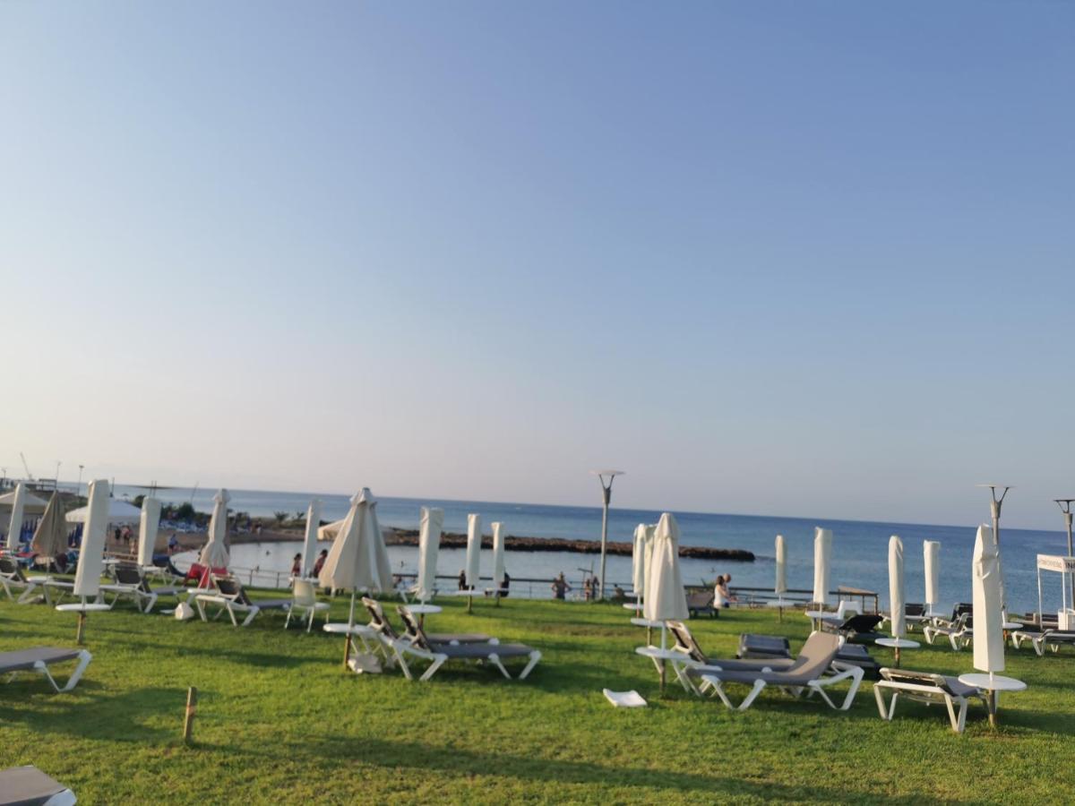 Sea View Apartment Protaras Eksteriør bilde
