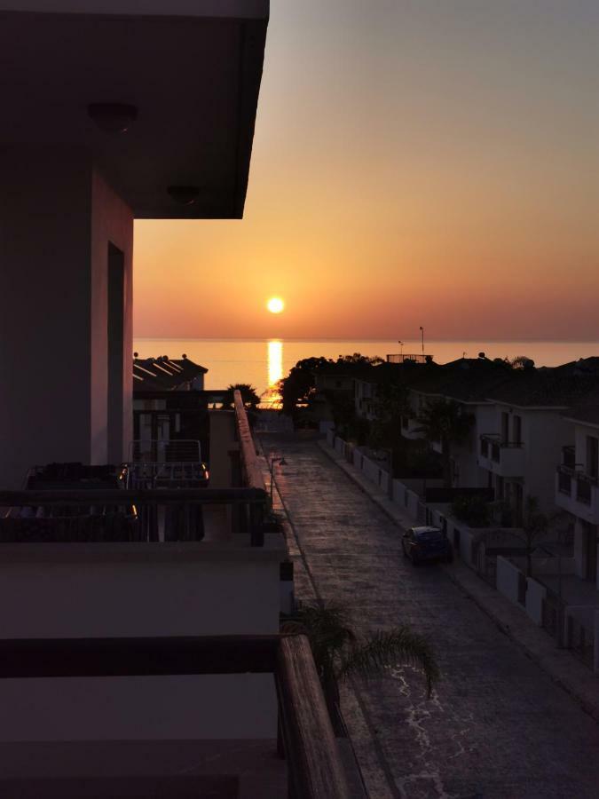 Sea View Apartment Protaras Eksteriør bilde