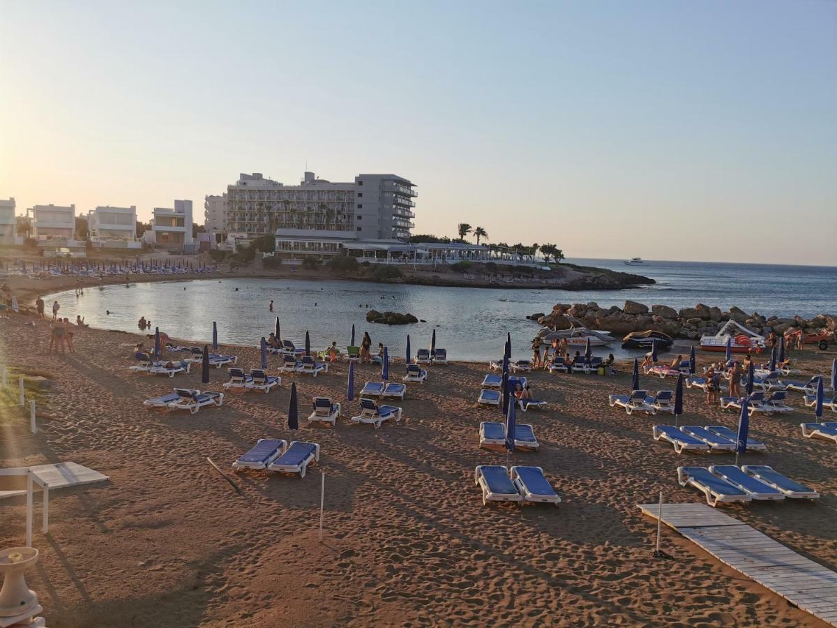 Sea View Apartment Protaras Eksteriør bilde